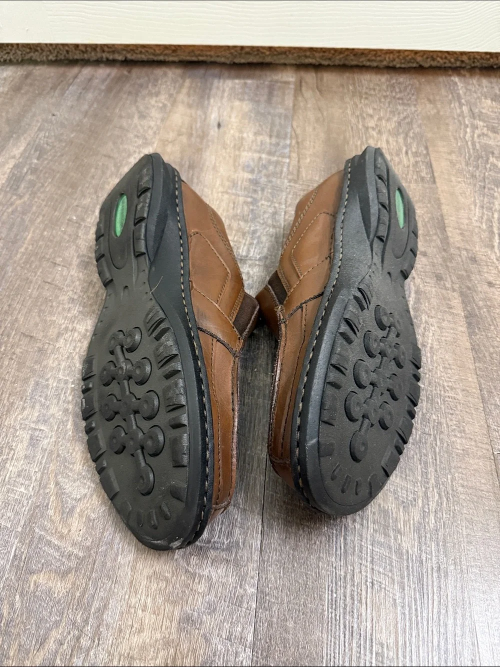 Skechers Men's Carrera Brown Leather Slip-On Loafers